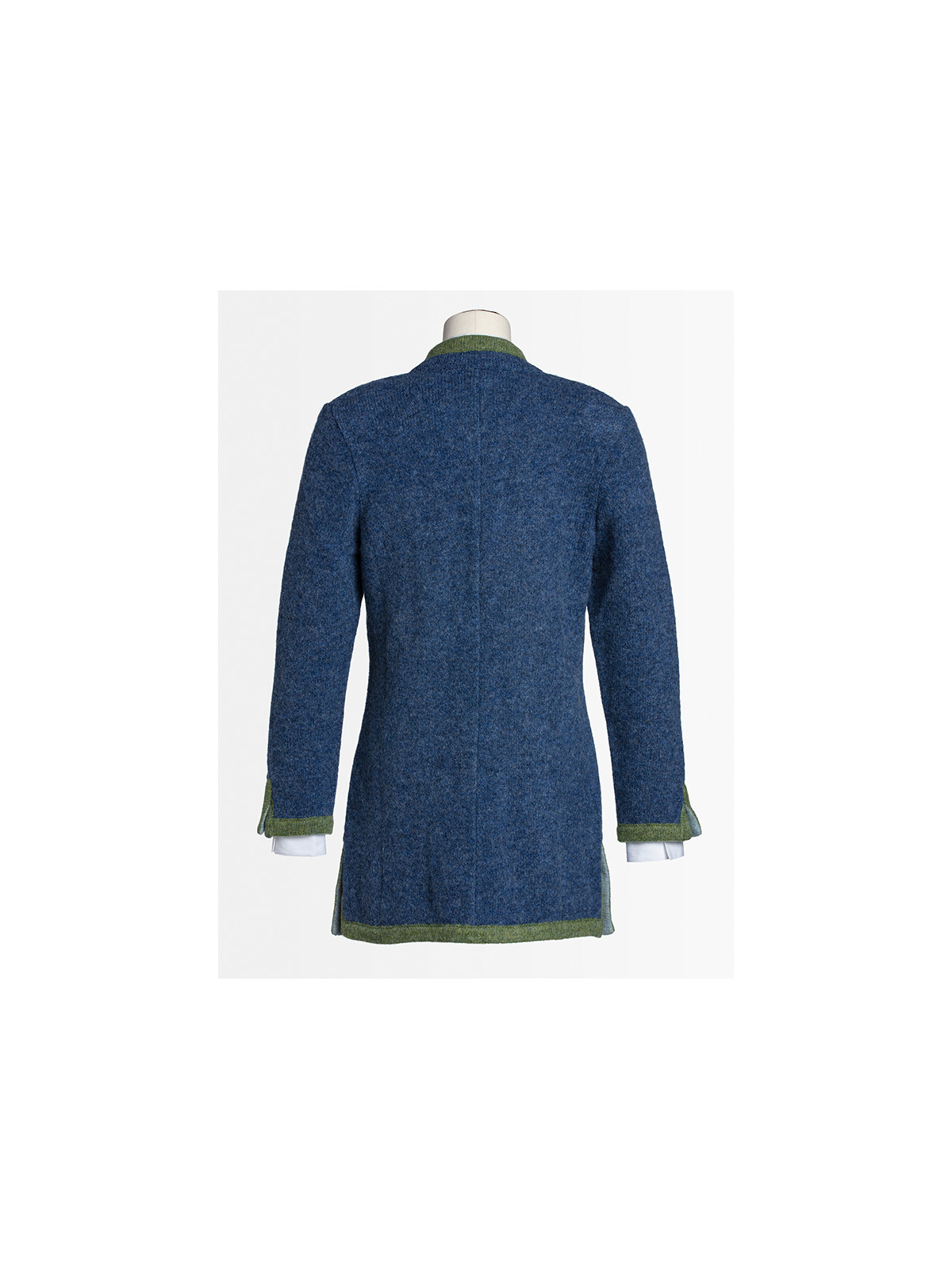47303757_bleujean