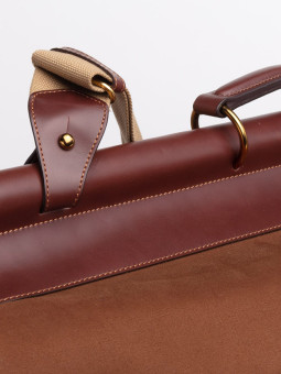 Travel/sauvage