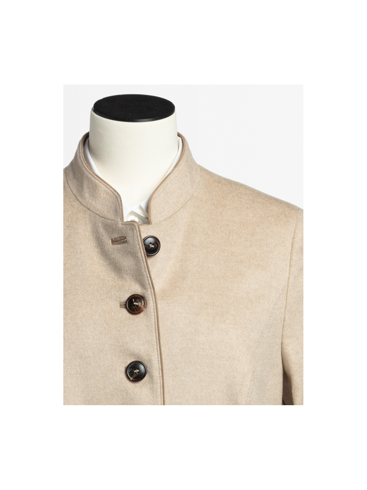 33_beige