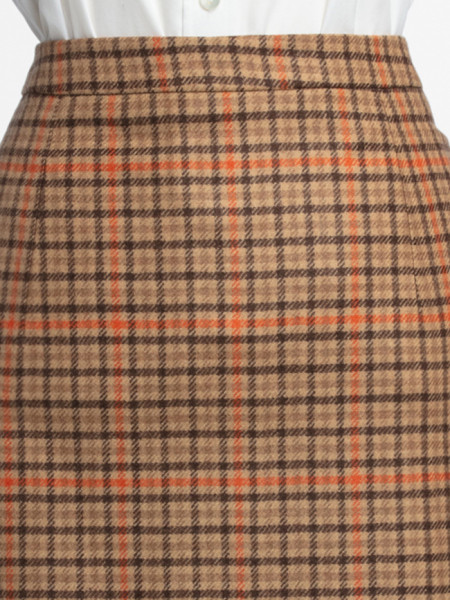 11646/e04_ppbeige